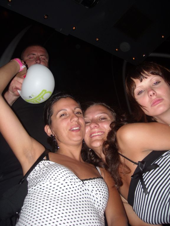 i/Kranj/Absolvent08/07-BlackWhiteParty/absolvent 1902.jpg